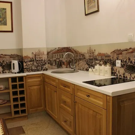 Rynek 24 Apartment *