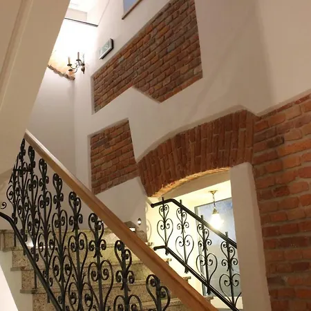 Rynek 24 Apartment *