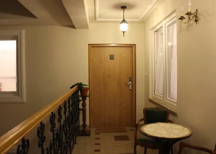 Rynek 24 Apartment *